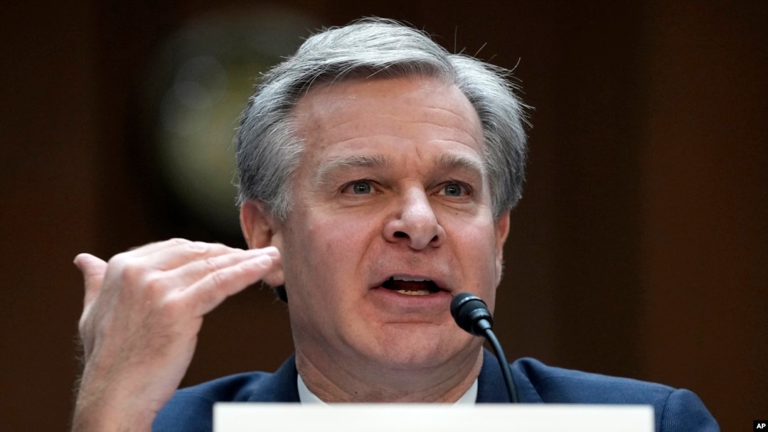 El director del FBI, Christopher Wray, testifica ante una audiencia de supervisión del Comité Judicial del Senado en el Capitolio en Washington, el 5 de diciembre de 2023. 