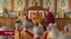 རྒྱ་རིགས་གྲྭ་བཙུན་༧༠ ལ་དགེ་ཚུལ་སློང་གི་སྡོམ་པ་འབོག་ཆོག་གནང་། 