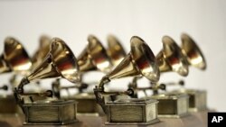 La 61ª edición de los premios Grammy se llevará a cabo el 10 de febrero en el Staples Center de Los Angeles, California. 