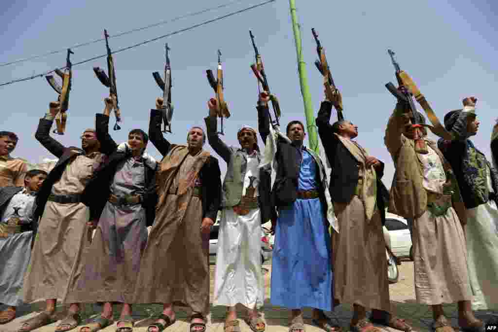 Supporters of the Shi&#39;ite Huthis demonstrate in the capital Sana&#39;a, to show their solidarity with fellow Huthis engaged in battles against the coalition forces led by the UAE and Saudi Arabia in Red Sea port city of Hudeida, Yemen.