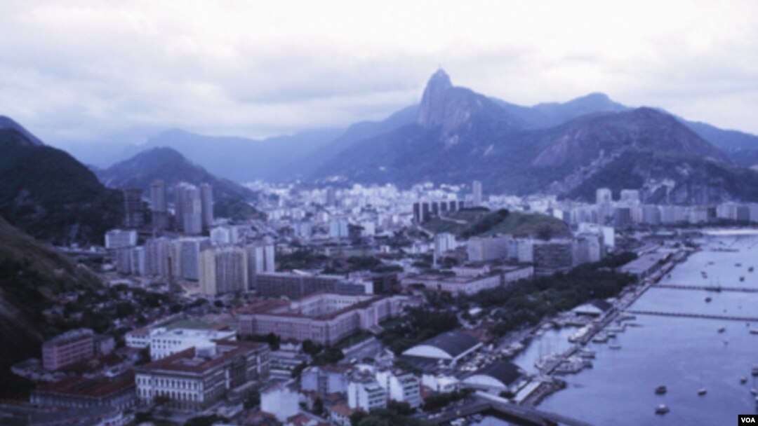 Cada vez que se realicen 500 accesos al sitio www.carinhodeverdade.org.br, el Cristo Redentor volverá a "moverse".