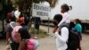 Guatemala recibe elogios por evitar paso de caravana de migrantes rumbo a EE.UU.