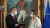 El canciller venezolano Arreaza se reúne con la embajadora de la Unión Europea en Venezuela, Isabel Brilhante Pedrosa en Caracas. Febrero 24, 2021. Foto: Reuters.