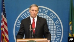 El gobernador Jay Inslee anunció el martes 11 de febrero que suspende el uso de la pena de muerte en su estado.