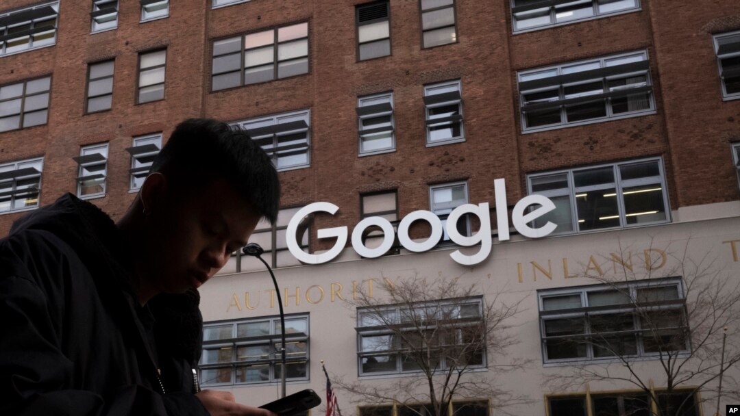 En el 2018 el regulador europeo impuso una multa récord de 4.340 millones de euros a Google por usar su popular sistema operativo móvil Android para bloquear a sus competidores.