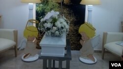 La familia de Yorangel Alfonso quiso atravesar el gélido páramo colombiano de Berlín, donde el pequeño de dos meses de edad, perdió la vida debido a las bajas temperaturas. La familia celebró el velatorio en la localidad de Pamplona, Colombia, el 21 de febrero de 2020.