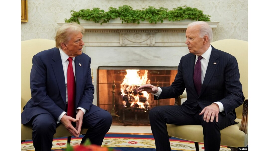El presidente de Estados Unidos, Joe Biden, se reúne con el presidente electo Donald Trump en la Oficina Oval de la Casa Blanca en Washington, Estados Unidos, el 13 de noviembre de 2024.