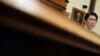 El asesor especial del Departamento de Justicia, Robert Hur, escucha durante una audiencia del Comité Judicial de la Cámara de Representantes, el 12 de marzo de 2024, en el Capitolio de EEUU en Washington.