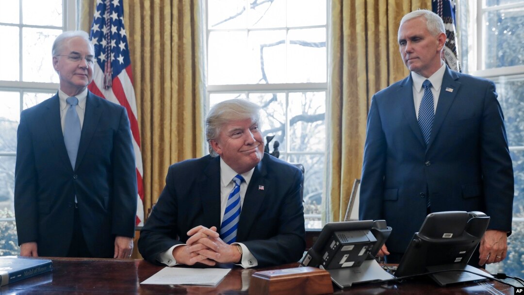 Predsednik i potpredsednik SAD, Donald Tramp i Majk Pens
