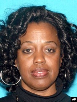 Karen Elaine Smith, la profesora de educación especial asesinada en su clase de la escuela primaria North Park de San Bernardino, California.