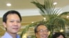 左起郭荣铿、梁家杰、主办论坛的美国视觉艺术家协会刘雅雅