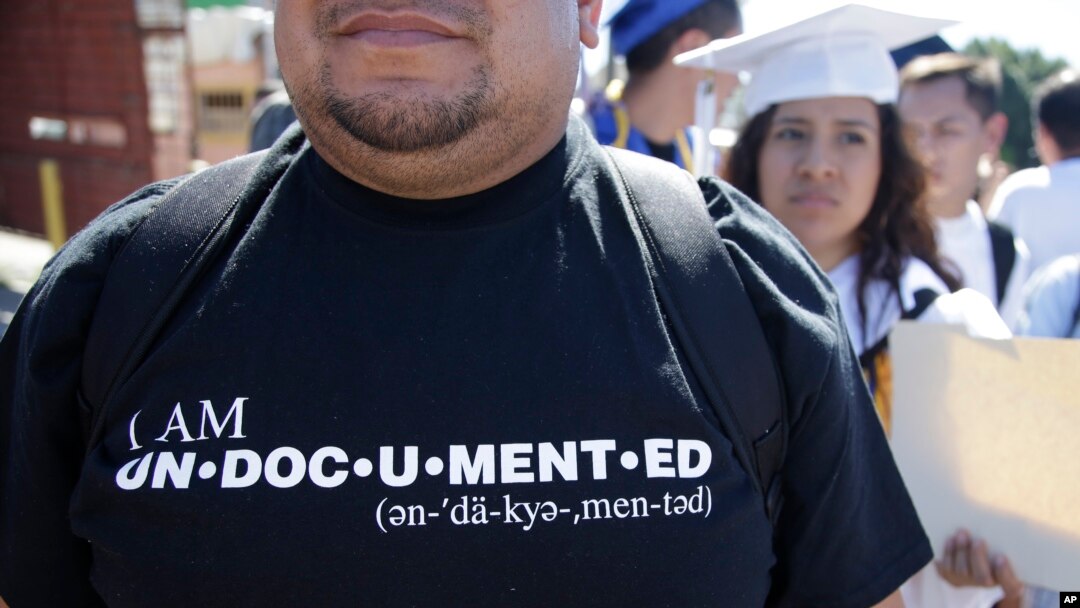 Algunos estados han aprobado sus versiones del “Dream Act”, pero no otorgan beneficios migratorios solo facilidades para ir a la universidad.
