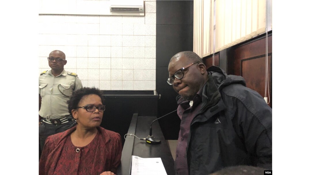 Attorney Beatrice Mtetwa of Zimbabwe Lawyers for Human Rights says she will challenge Tendai Biti’s arrest in court on Friday. Harare Magistrate Court, Harare, Aug. 9, 2018. (C. Mavhunga for VOA)