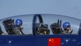 资料照：中国空军J-10战斗机飞行员。