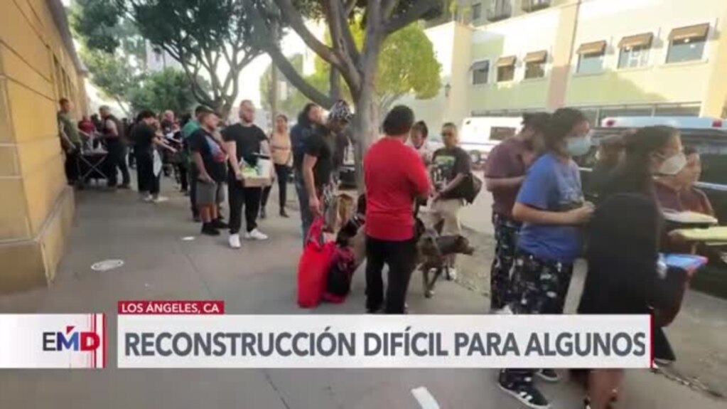 Algunos damnificados por incendios en Los Ángeles tendrán problemas para reconstruir