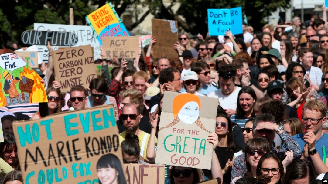 Las movilizaciones están inspiradas por la adolescente sueca Greta Thunberg, quien esta semana intervino en una cumbre de Naciones Unidas en Nueva York.