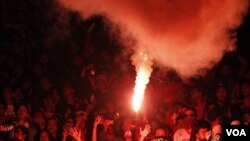 El incidente ocurrió cuando fanáticos del equipo de Cairo, al-Ahly, y el de Port, al-Masry, se enfrentaron al terminar un encuentro.