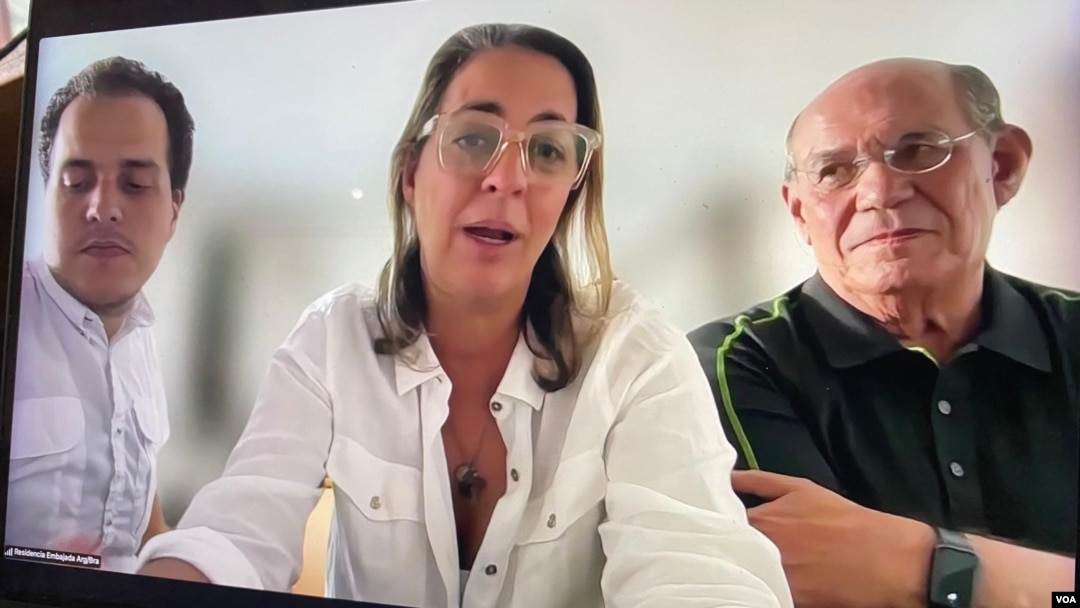 “Estamos en una situación de alto riesgo”, denuncian refugiados en la embajada de Argentina en Caracas en videoconferencia de prensa
