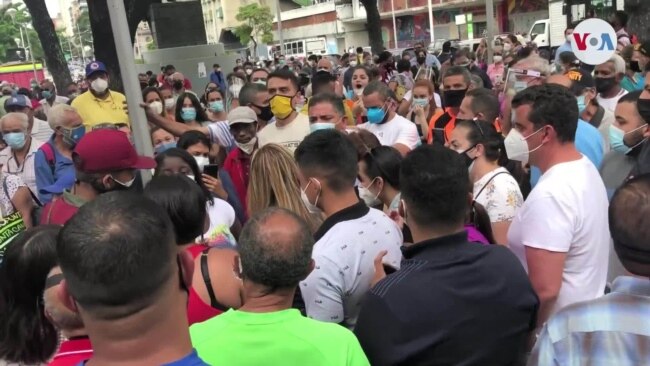 Venezuela: Denuncian fallas en despliegue del “plan de vacunación masiva”