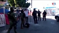 Cercan campamento de migrantes en Tijuana