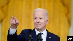 El presidente Joe Biden ofrece una actualización sobre las medidas a tomar por EE. UU. y sus aliados de la OTAN respecto al ataque de Rusia a Ucrania, el jueves 24 de febrero de 2022 en Washington DC.