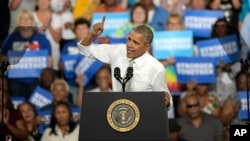 "Voy a trabajar con mi corazón los próximos once días" para que resulte elegida Clinton. "No sé ustedes, pero yo no estoy cansado, ni ustedes tampoco, Florida necesito que se unan a mí", aseguró Obama.