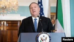 El Secretario de Estado de EE.UU., Mike Pompeo, lidera la iniciativa "La Red Limpia" para afrontar la problemática que suponen las empresas tecnológicas chinas en todo el mundo. [Foto del 24 de noviembre de 2020]