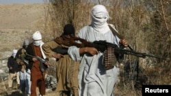 طالبان گفته اند که هیچ تصویری از ملا برادر در رسانه ها وجود ندارد