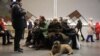 Rusia ataca Kiev, destruye infraestructuras en el norte de Ucrania y deja una mujer herida