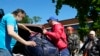 Refugiados ucranianos se ven obligados a huir a Rusia