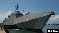美国“蒙哥马利号”濒海战舰(USS Montgomery)2019年7月6日抵达新加坡（美国海军图片）