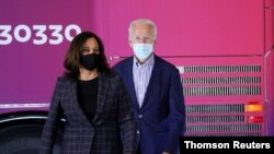 Los candidatos demócratas a la Casa Banca, Joe Biden y Kamala Harris, han tenido cada uno múltiples pruebas negativas en las últimas semanas. [Archivo]