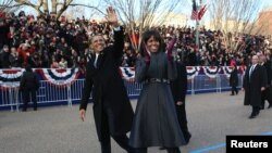 Luego de la la ceremonia de posesión para su segundo mandato, Obama reitera su apuesta por los programas sociales, una reforma inmigratoria y un EE.UU. fuerte pero en paz.